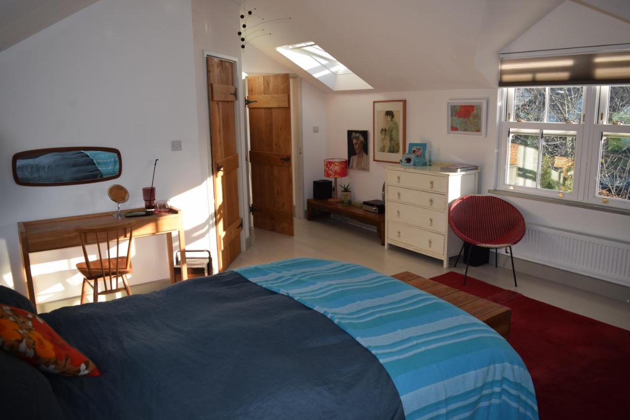 6 Trungle Terrace Bed and Breakfast Paul Εξωτερικό φωτογραφία