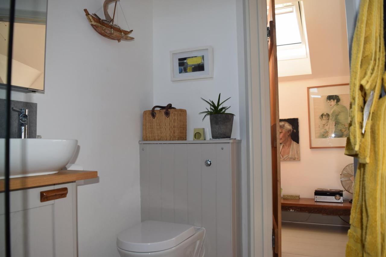 6 Trungle Terrace Bed and Breakfast Paul Εξωτερικό φωτογραφία
